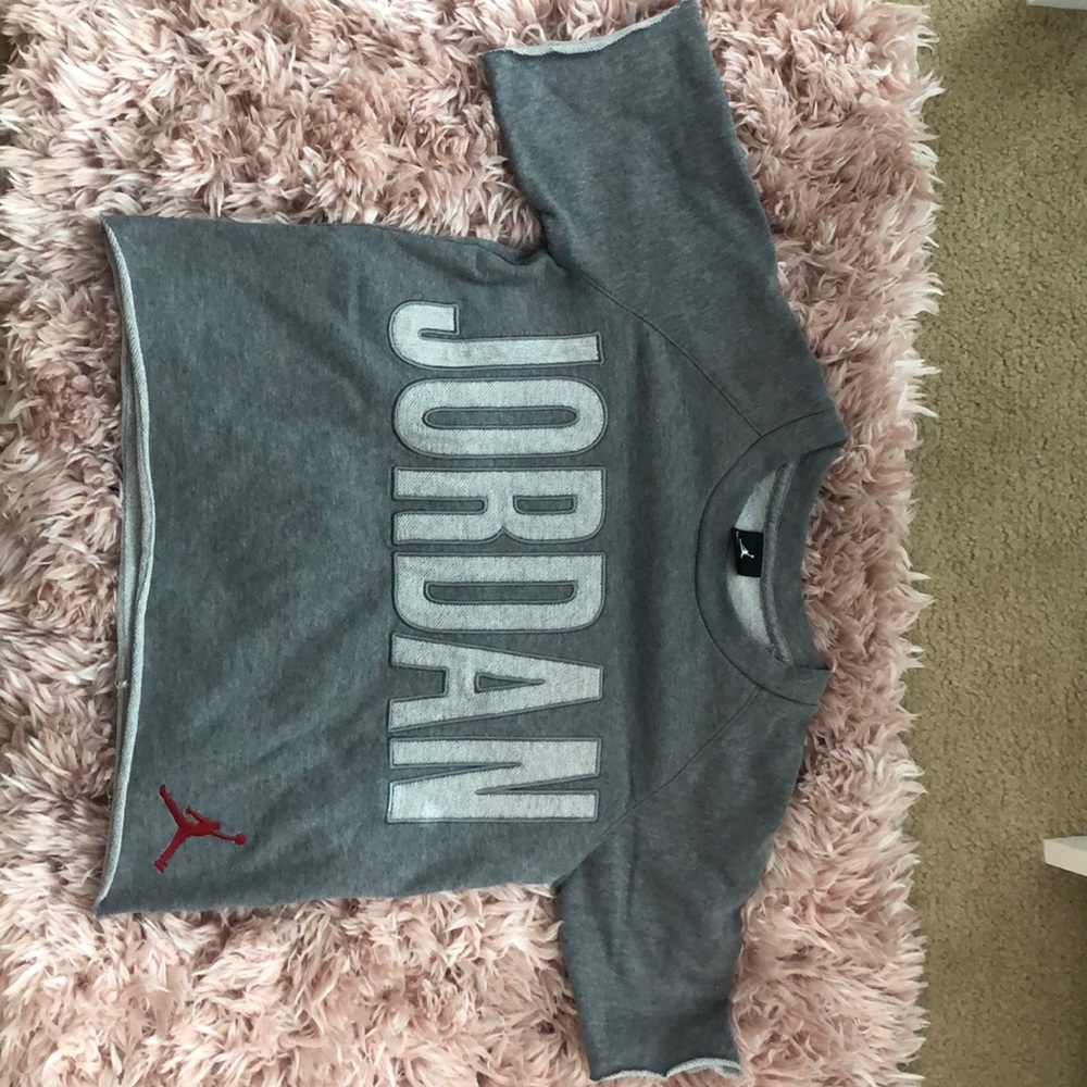 Cropped Jordan t-shirt
